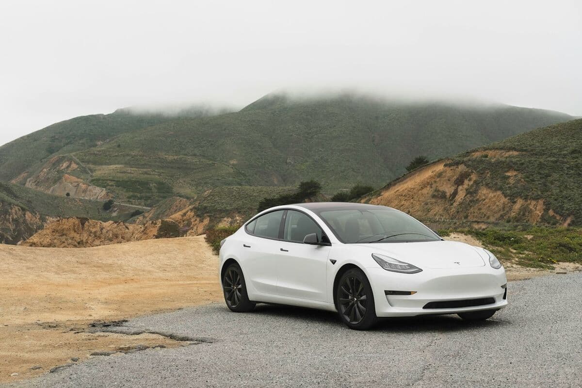 Tesla Model 3 Long Range